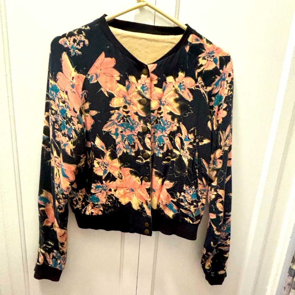Nikita reversible floral print & beige snap cardigan